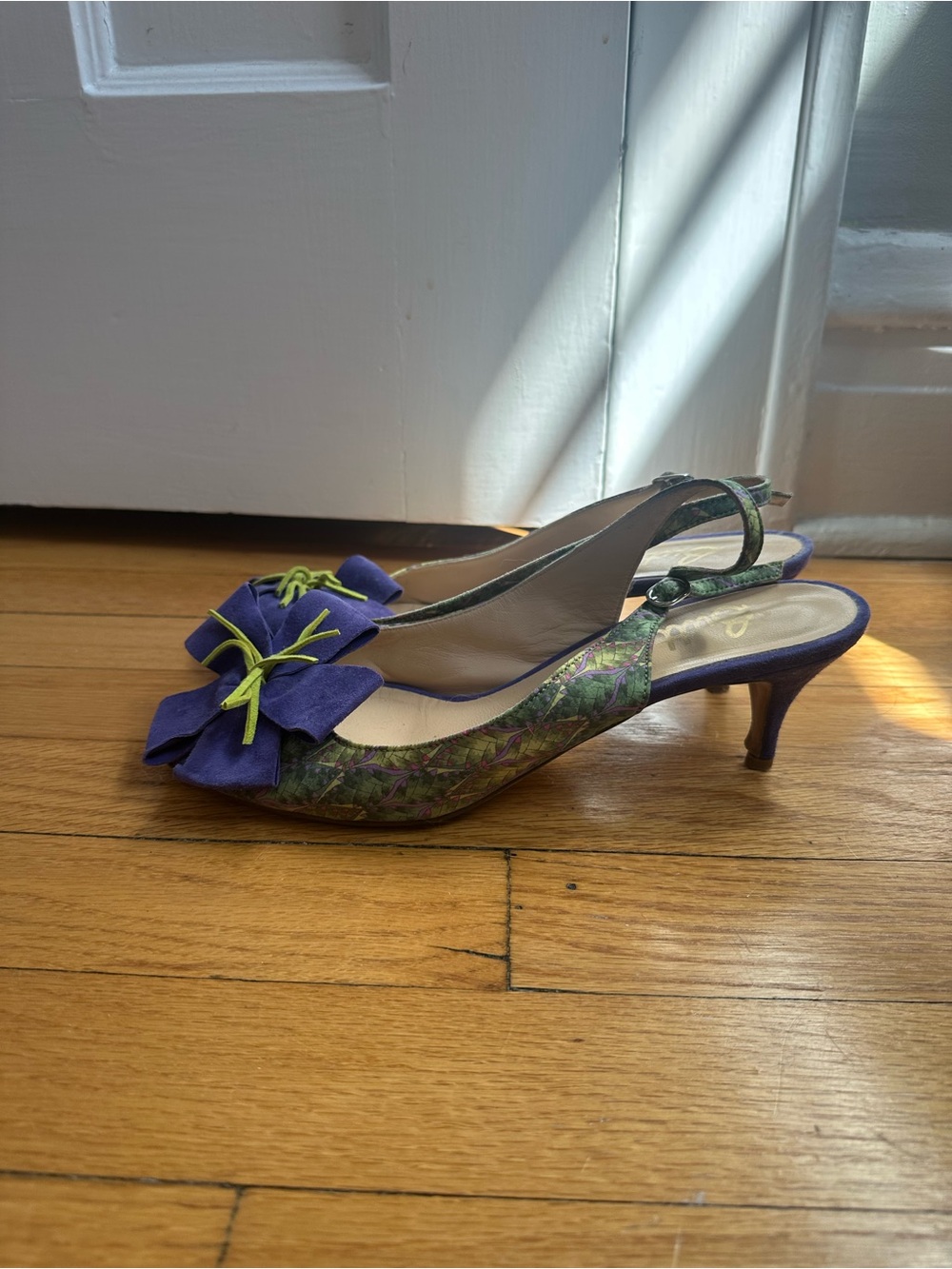 Butter Purple and Green Slingback Kitten Heel with Bow Sz 9.5 Made in Italy